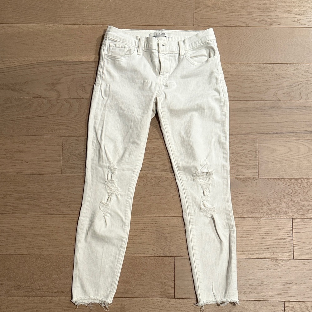 J Brand Women's Cream Distressed Skinny Jeans - 26
